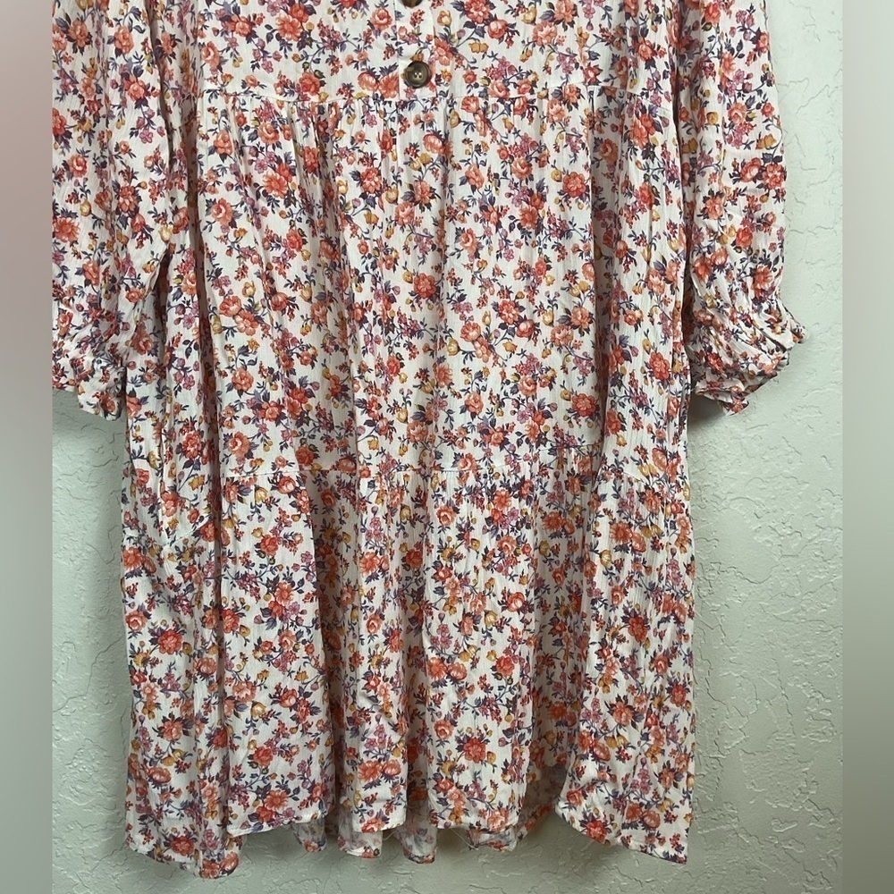 Umgee Ditzy Floral Babydoll Mini Dress Size Medium with Pockets - Picture 6 of 7